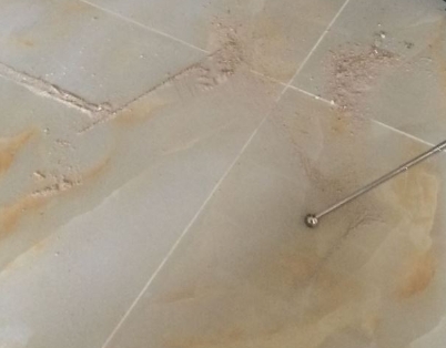 涪陵瓷砖空鼓维修公司分享粘合剂选择不当在瓷砖铺贴过程中可能导致以下问题